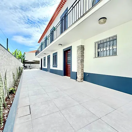 Celestino's - Madeira Experience